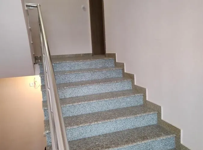 за гости виктория Daire Chepelare